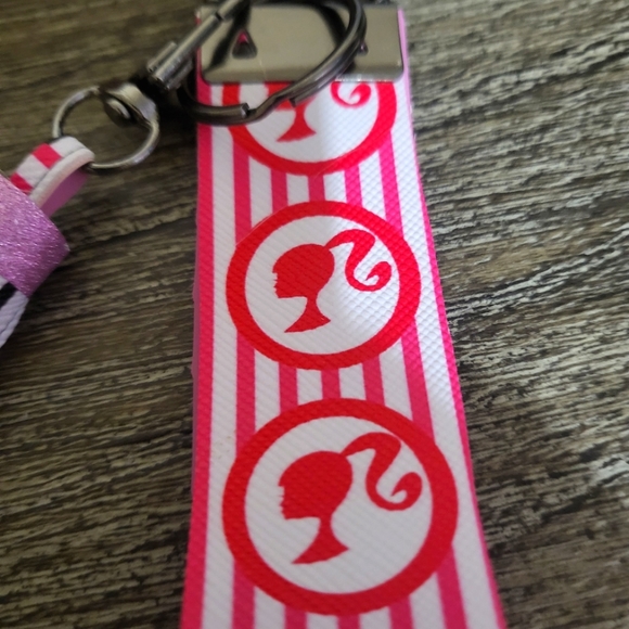 Barbie Key Fob Wristlet 🎉2/$30🎉 - Picture 4 of 5